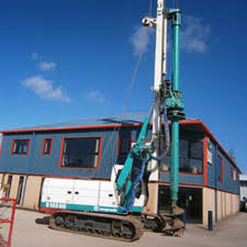 Hydraulic piling rig Hire Bromley