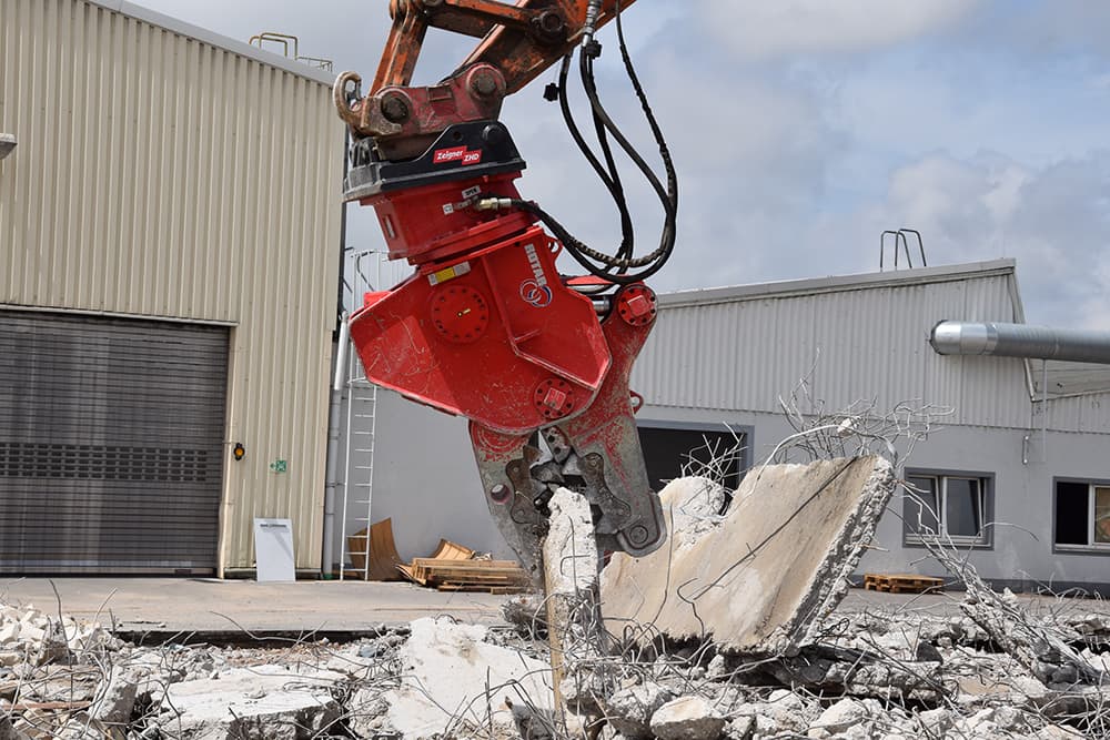 Hydraulic pulverizer Hire Bromley