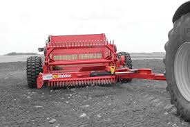 Hydraulic rock picker Hire Bromley