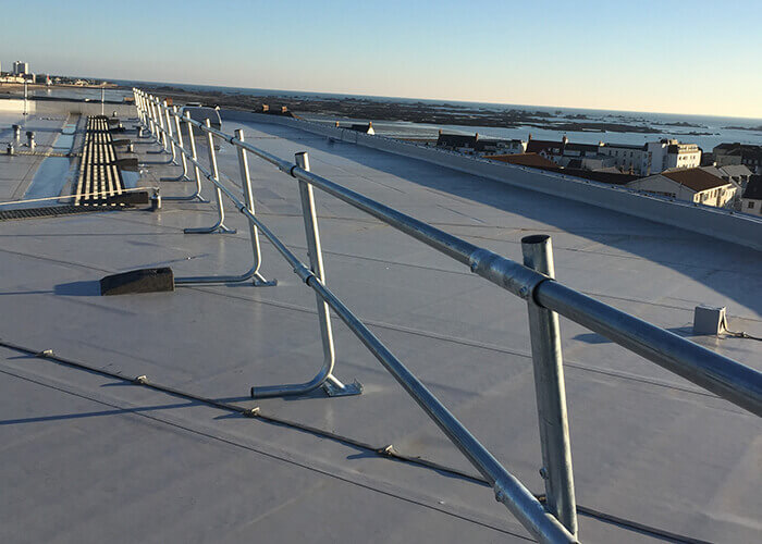 Rooftop safety rail system Hire Bromley