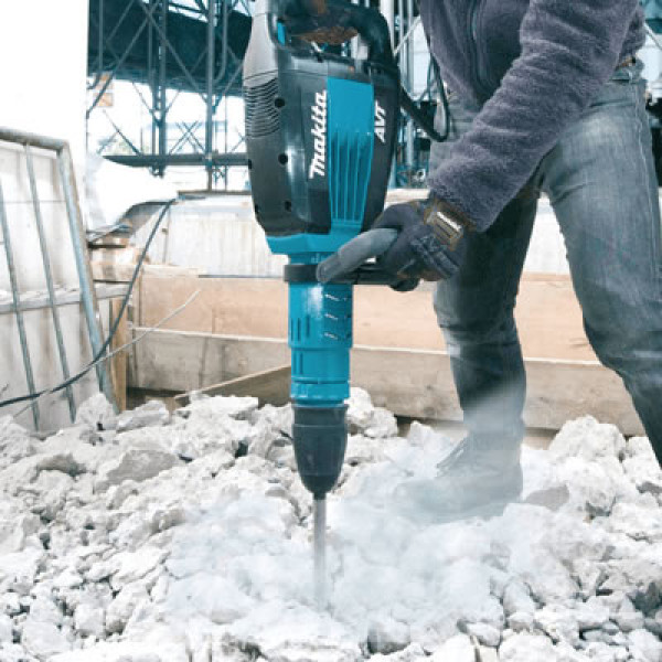Hydraulic breaker hammer Hire Bromley