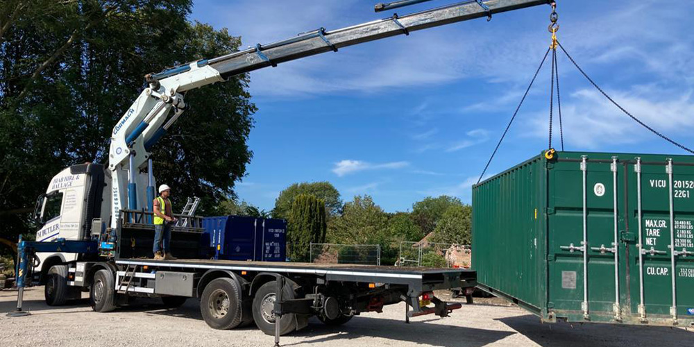 Lorry mounted crane Hire Bromley