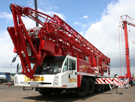 Mobile tower crane Hire Bromley